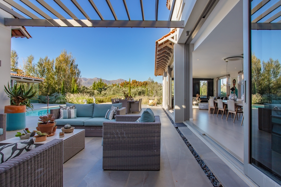 4 Bedroom Property for Sale in Winelands Western Cape